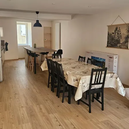Maison De Caractère Sarras